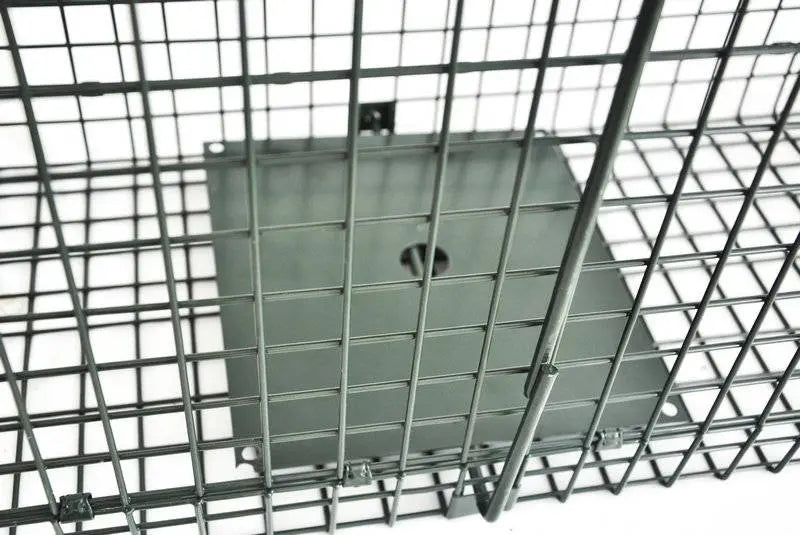 Foldable cage for rabbits and cats, perfect for indoor or outdoor use