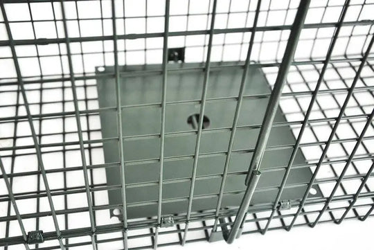 Foldable cage for rabbits and cats, perfect for indoor or outdoor use